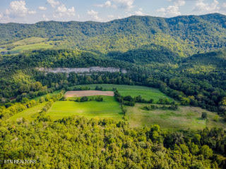 799 Bartley Road Rose Hill, VA 24281 - Photo 14 of 33 14