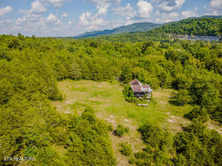 799 Bartley Road Rose Hill, VA 24281 - Photo 10 of 33 10