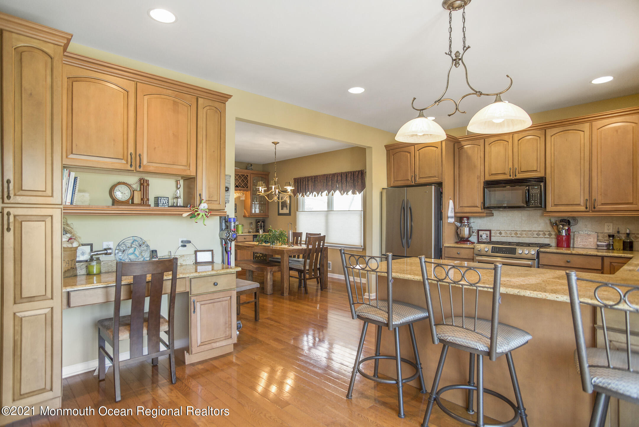 20 Queen Ann Road Brick, NJ 08723 - Photo 17 of 38 _RMJ1350 kitchen