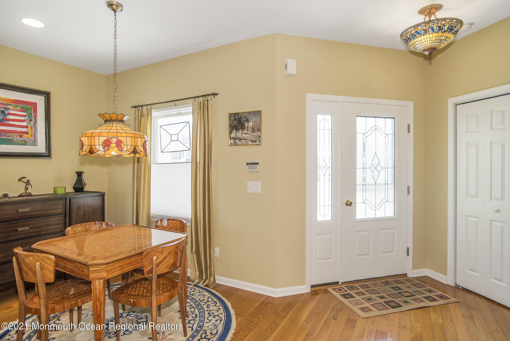 20 Queen Ann Road Brick, NJ 08723 - Photo 5 of 38 _RMJ1366 foyer