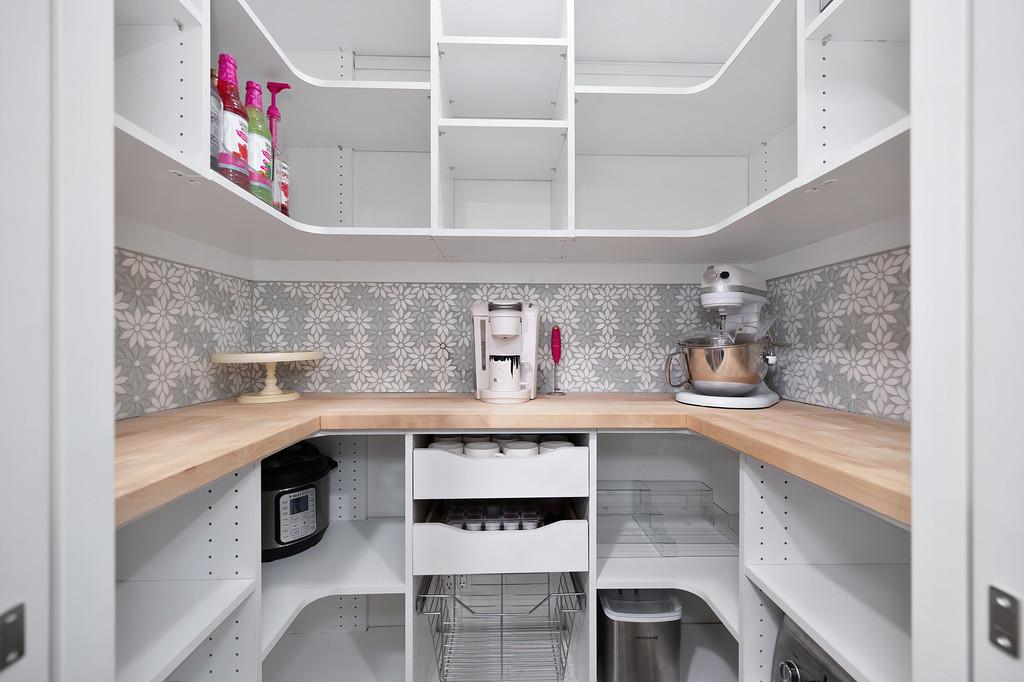 3728 Sun Shadows Lane Sacramento, CA 95821 - Photo 12 of 26