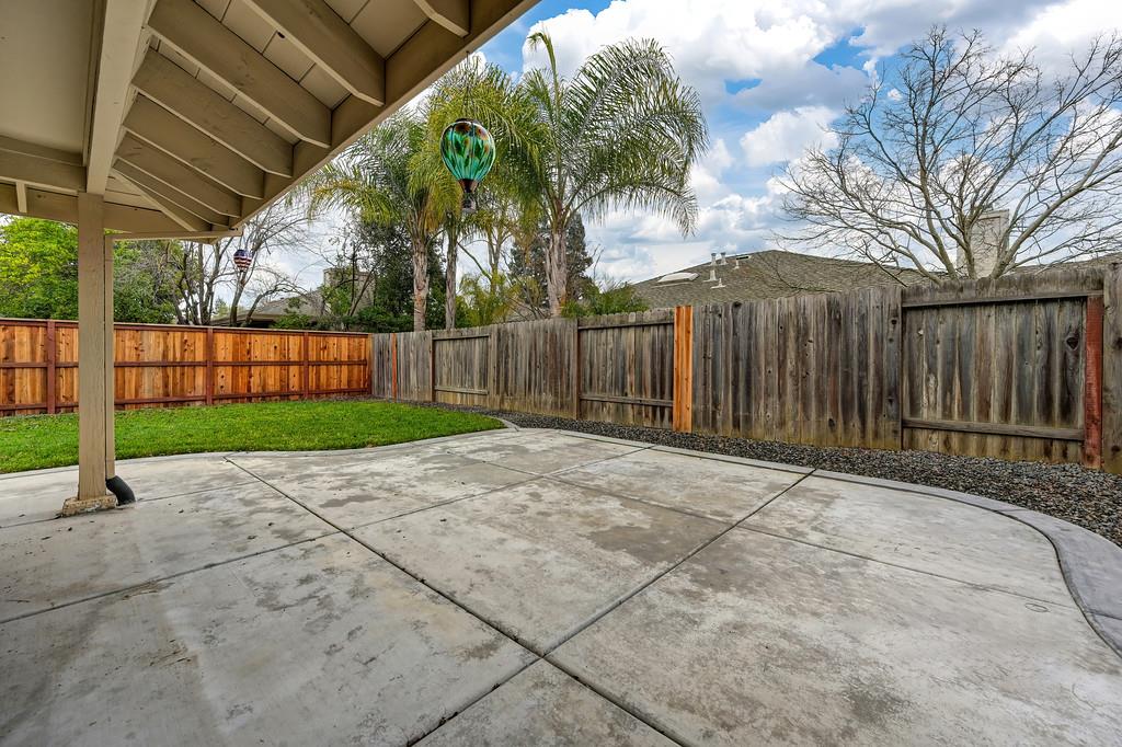 3728 Sun Shadows Lane Sacramento, CA 95821 - Photo 22 of 26