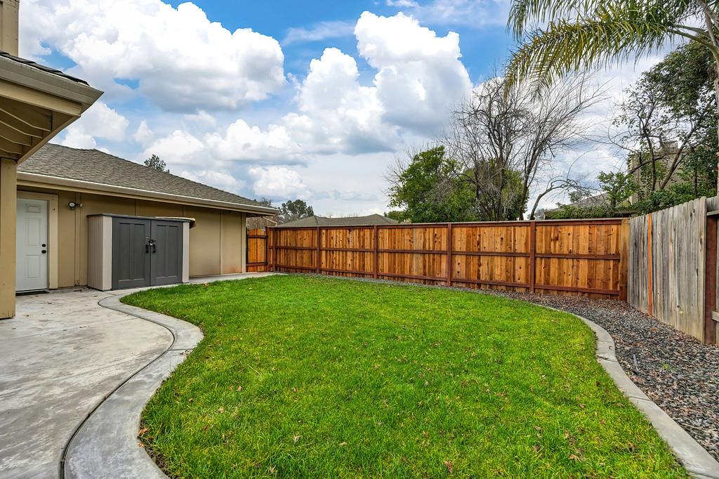 3728 Sun Shadows Lane Sacramento, CA 95821 - Photo 23 of 26