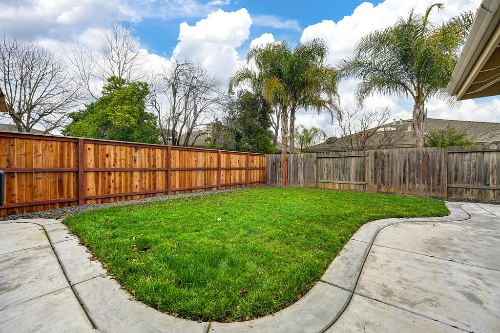 3728 Sun Shadows Lane Sacramento, CA 95821 - Photo 24 of 26