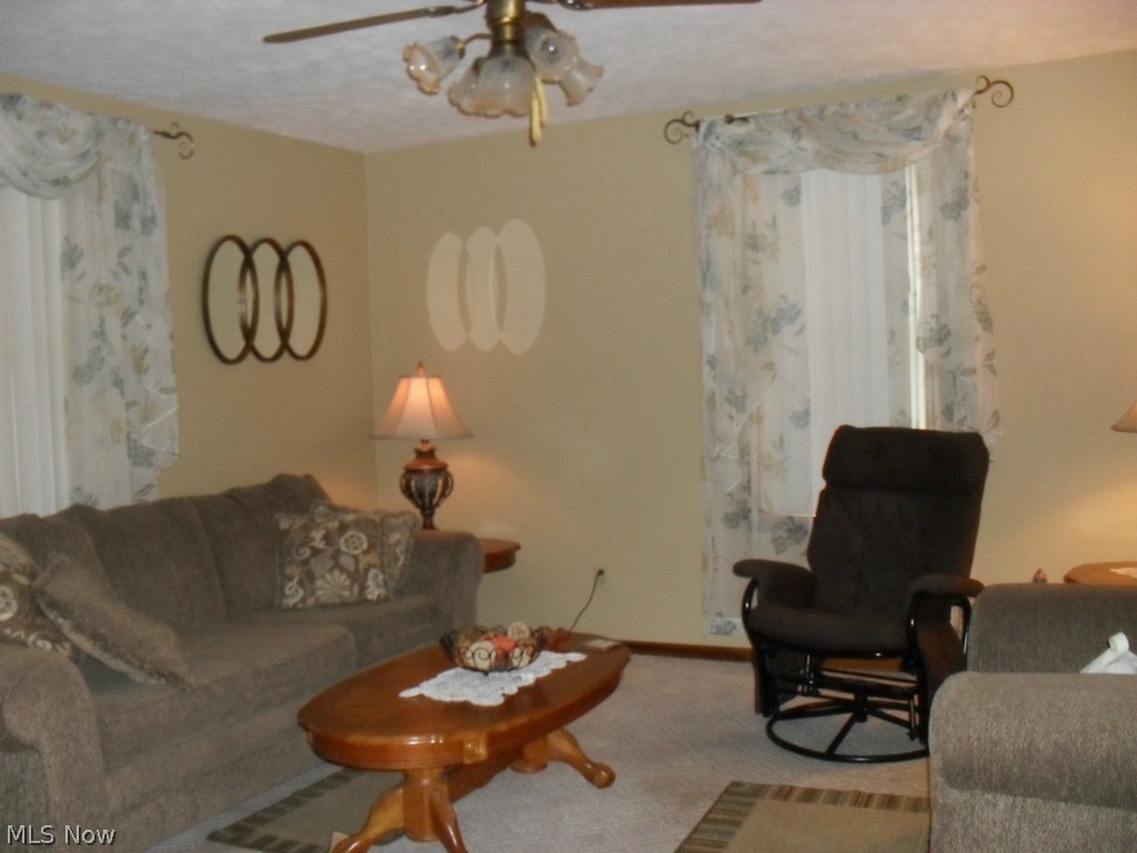 632 Walnut Road Southwest Massillon, OH 44647 - Photo 8 of 18 Gallery Image 8