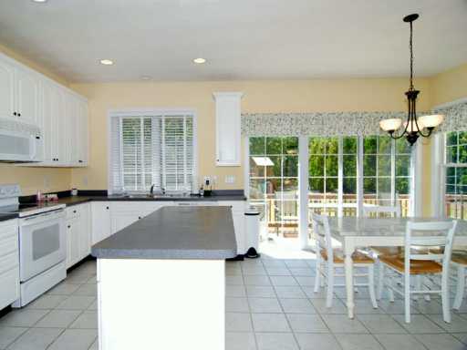 264 Castle Rocks Road Warwick, RI 02886 - Photo 4 of 8 Other.