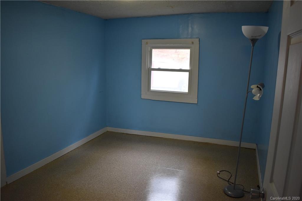 86 Wall Poole Road Marion, NC 28752 - Photo 11 of 43 Gallery Image 11