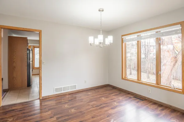 $459,900 | 5245 Clayton Drive, Maple Plain, MN 55359