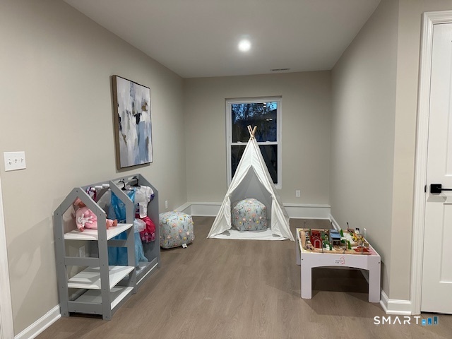 74 Soundview Avenue Fairfield, CT 06825 - Photo 19 of 32