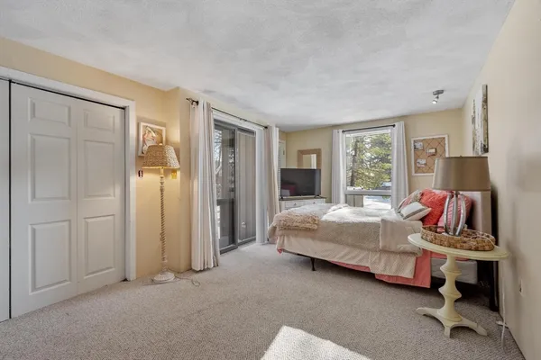 $569,900 | 87 Norwood Avenue, Leominster, MA 01453