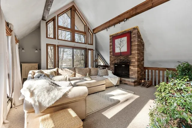 $599,000 | 87 Norwood Avenue, Leominster, MA 01453