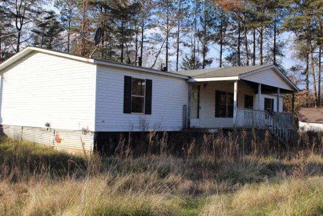 9833 Howardsville Road Howardsville, VA 24562 - Photo 1 of 1 Gallery Image 1