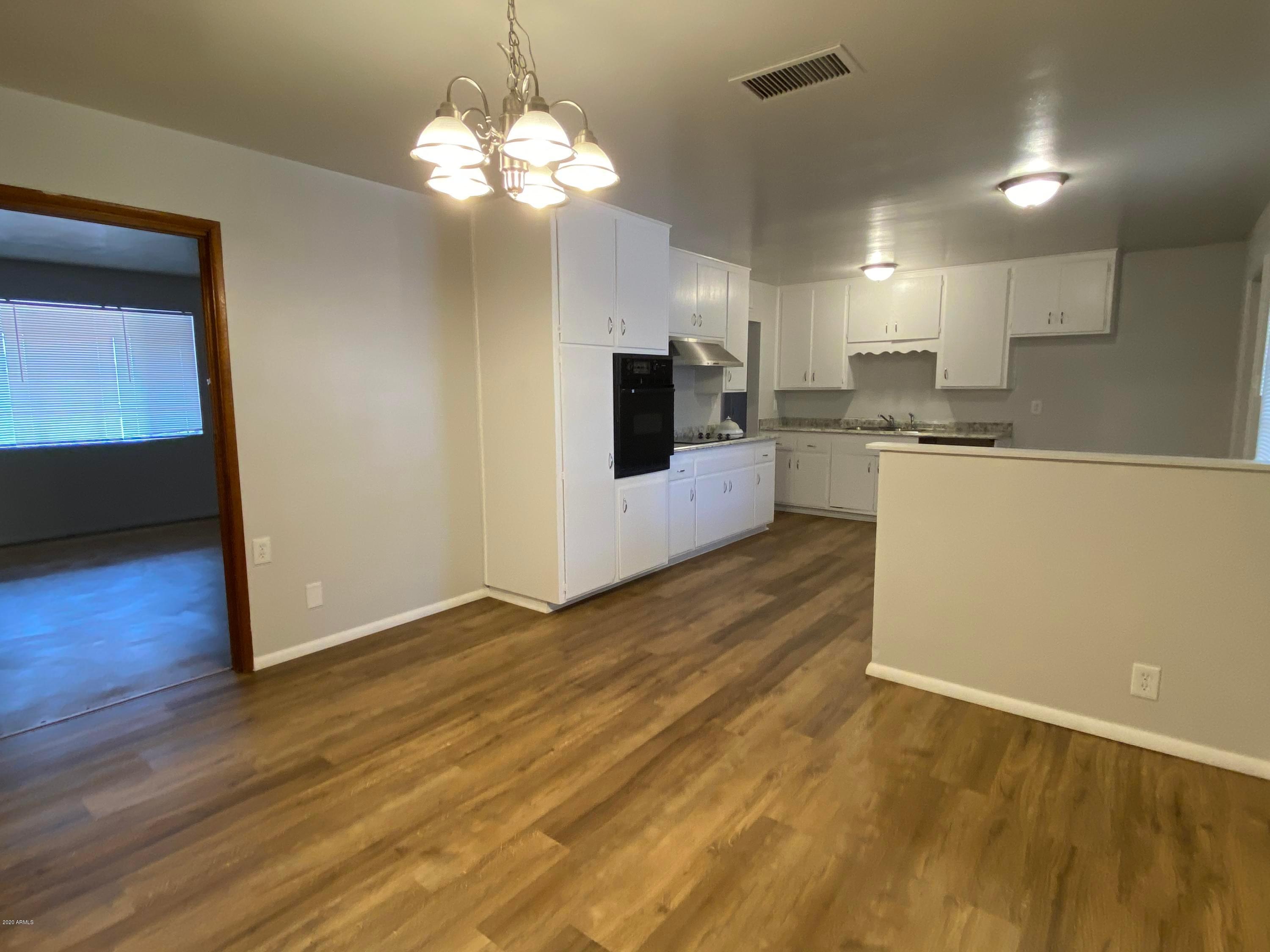 1014 West 17th Place, Unit MH Tempe, AZ 85281 - Photo 2 of 9 Photo #2