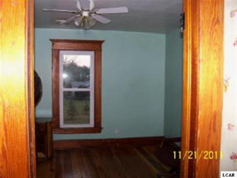 4802 Hunt Road Adrian, MI 49221 - Photo 9 of 11 20025047-8.JPG