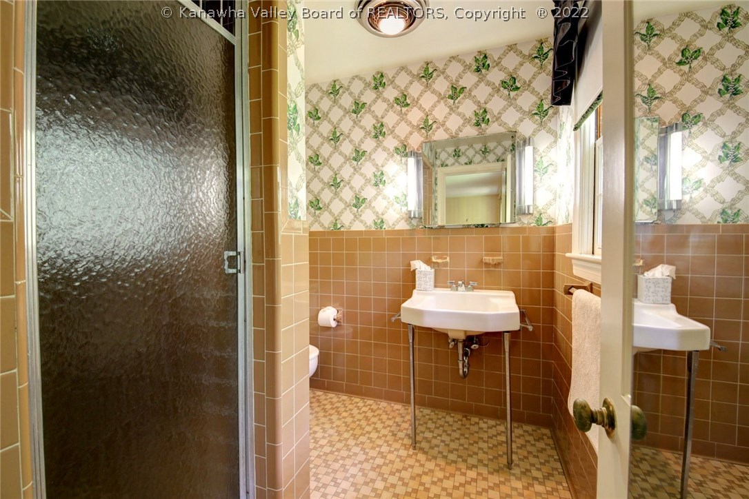 1561 Connell Road Charleston, WV 25314 - Photo 26 of 30 Gallery Image 26