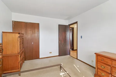 $400,000 | 4485 Bayside Circle, Hoffman Estates, IL 60192