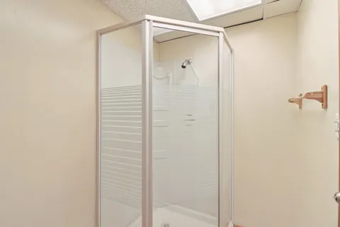 $400,000 | 4485 Bayside Circle, Hoffman Estates, IL 60192