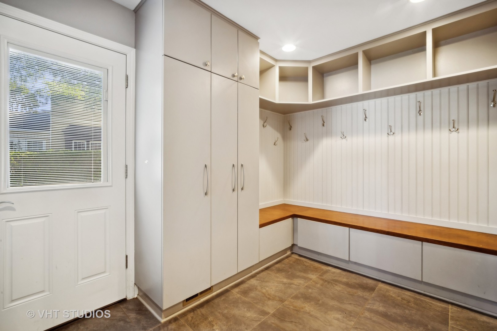 3850 Normandy Lane Northbrook, IL 60062 - Photo 13 of 38