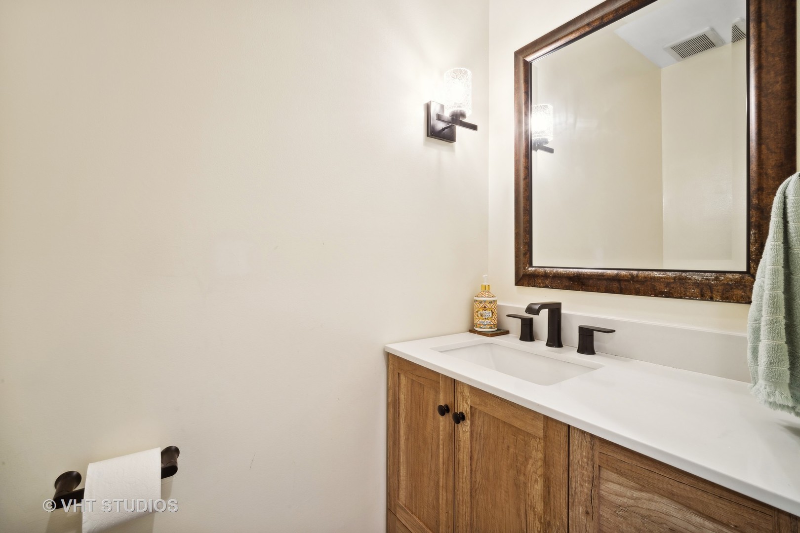 3850 Normandy Lane Northbrook, IL 60062 - Photo 16 of 38