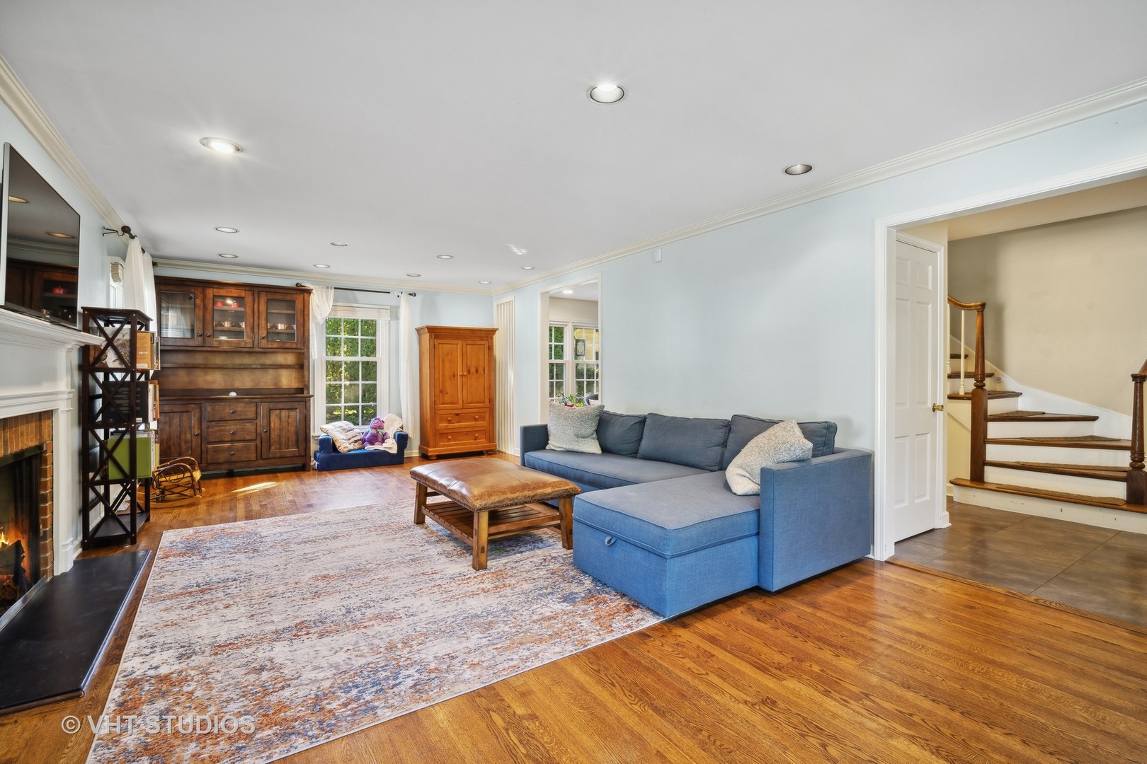 3850 Normandy Lane Northbrook, IL 60062 - Photo 3 of 38