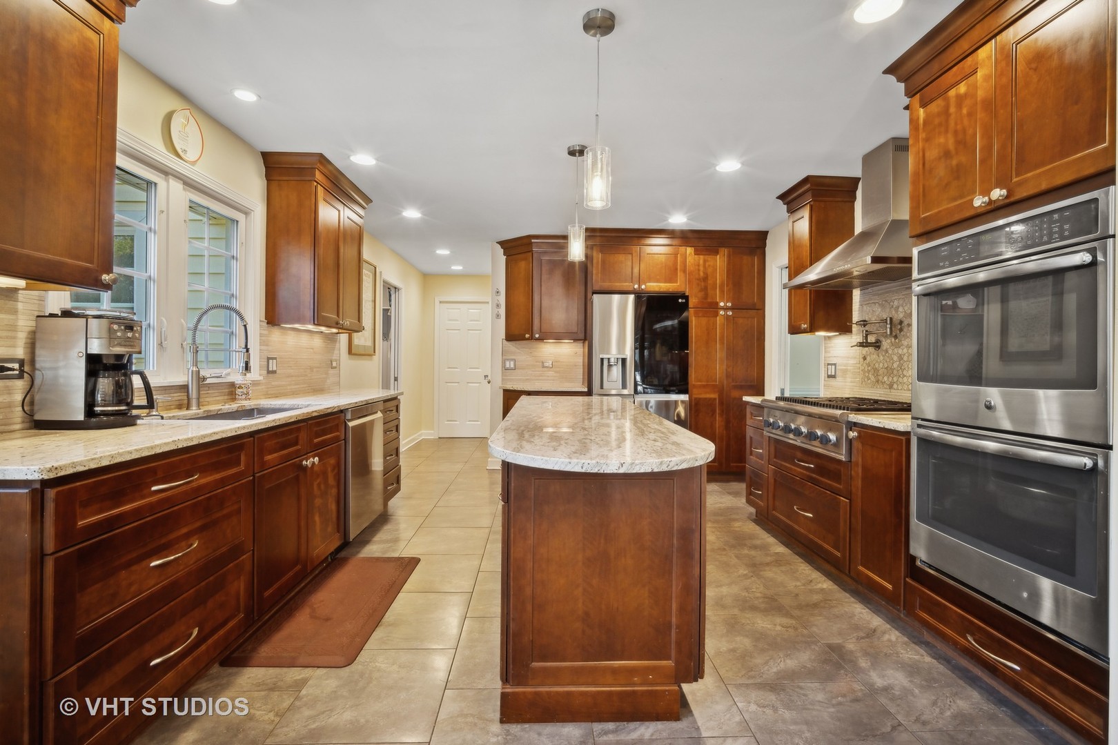 3850 Normandy Lane Northbrook, IL 60062 - Photo 7 of 38