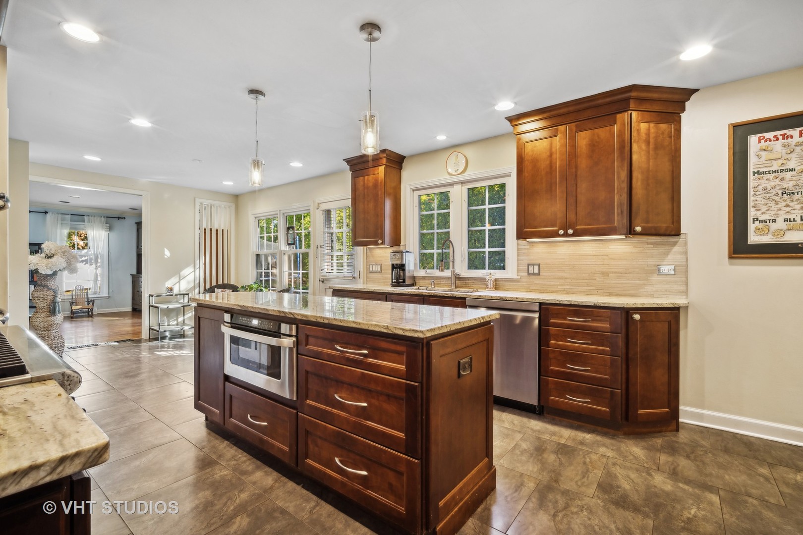 3850 Normandy Lane Northbrook, IL 60062 - Photo 8 of 38