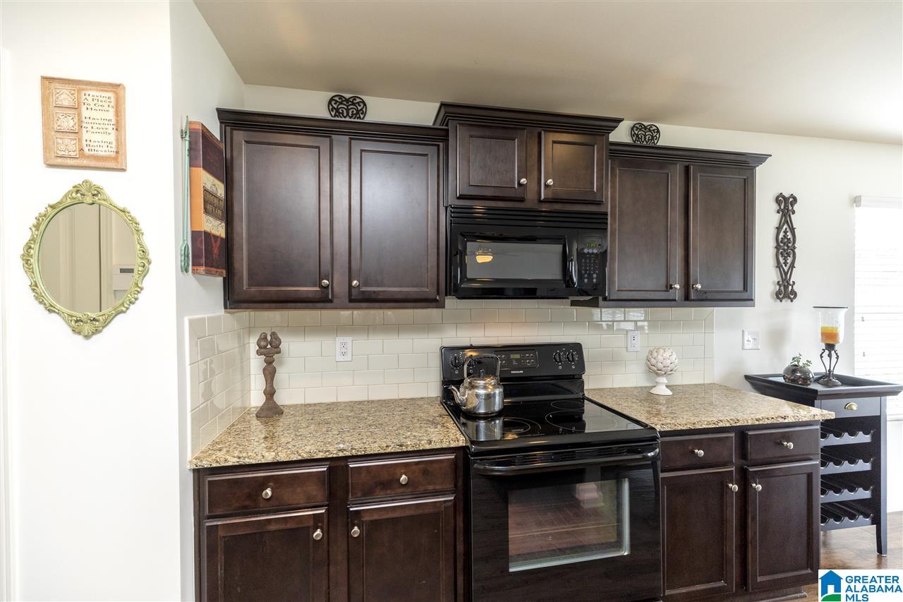 390 Reed Way Kimberly, AL 35091 - Photo 14 of 41