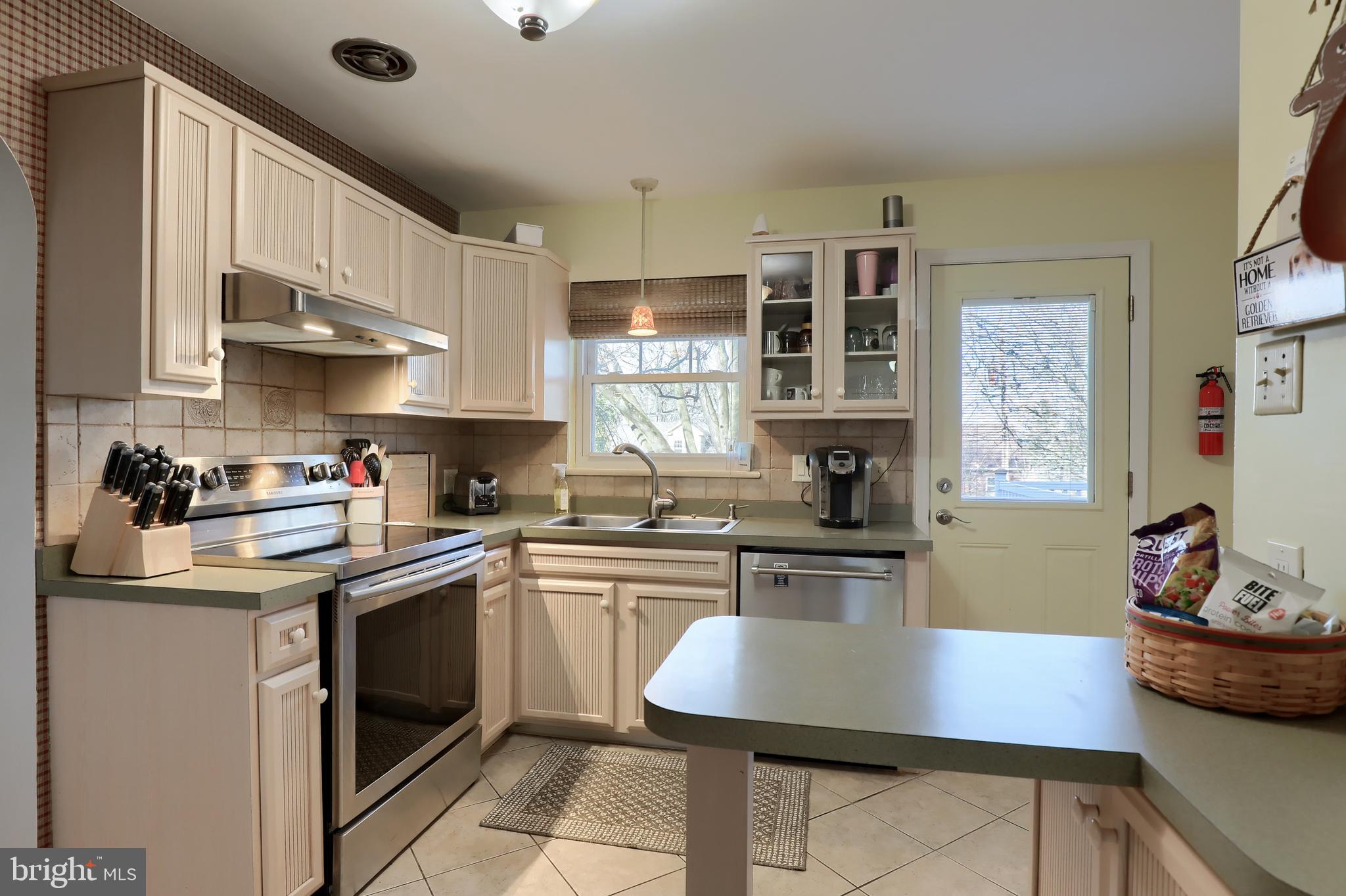 157 Peyton Road York, PA 17403 - Photo 15 of 51 Gallery Image 15