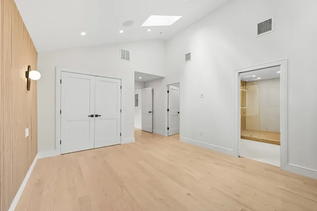 $1,625,000 | 863 Main Street, Reading, MA 01867