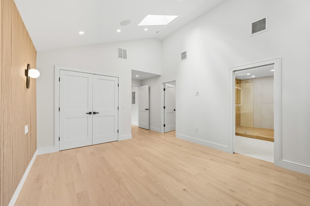 863 Main Street Reading, MA 01867 - Photo 22 of 42