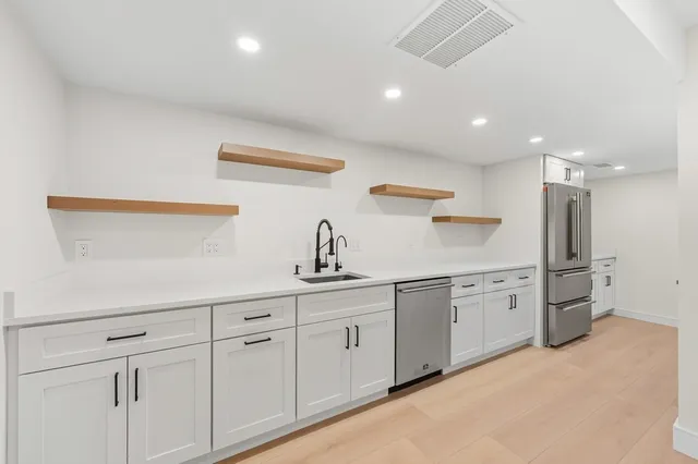 $1,625,000 | 863 Main Street, Reading, MA 01867