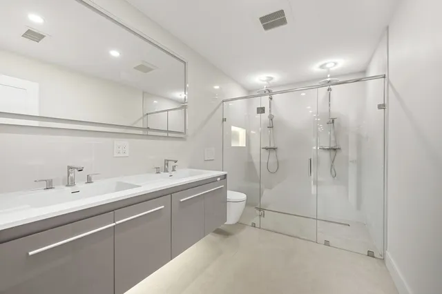 $1,625,000 | 863 Main Street, Reading, MA 01867