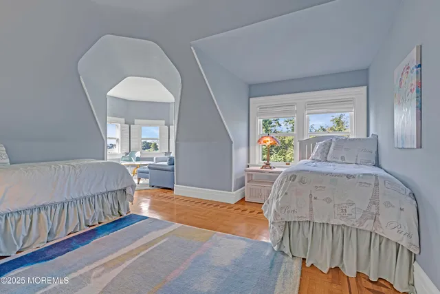 $6,500,000 | 458 Navesink River Road, Red Bank, NJ 07701