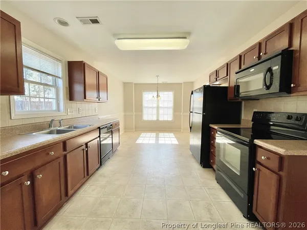 $1,600 | 60 Chinkapin Oak Circle, Bunnlevel, NC 28323