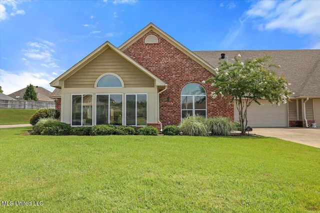 $264,900 | 540 Sweetwater Drive, Pearl, MS 39208