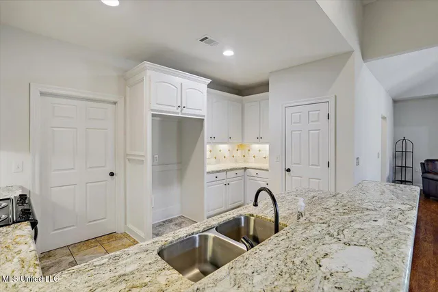 $264,900 | 540 Sweetwater Drive, Pearl, MS 39208