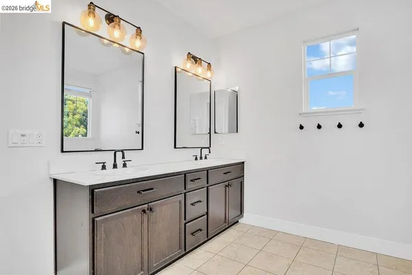 $599,000 | 126 Halsey Way, Pittsburg, CA 94565