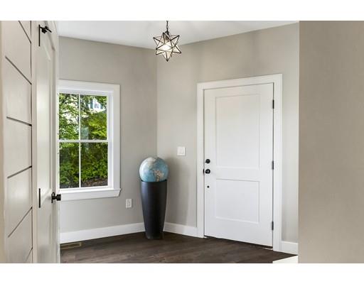 25 Lancaster Road Arlington, MA 02476 - Photo 6 of 27 Gallery Image 6