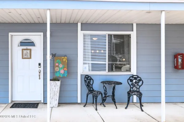 $135,000 | 1664 Beach Boulevard, Unit 164, Biloxi, MS 39531