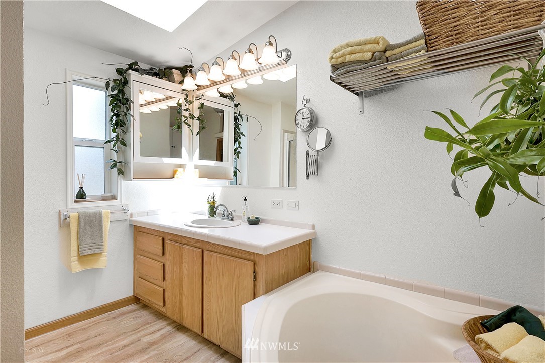 4865 Bay Road Blaine, WA 98230 - Photo 11 of 25 Gallery Image 11