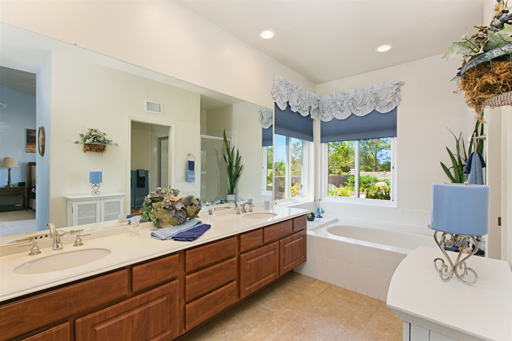 14328 Trailwind Road Poway, CA 92064 - Photo 14 of 24