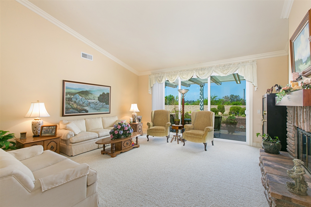 14328 Trailwind Road Poway, CA 92064 - Photo 7 of 24