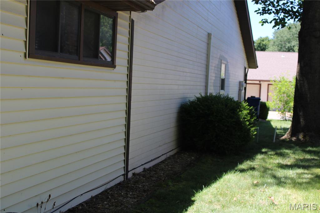 56 Rabbit Trail Drive Washington, MO 63090 - Photo 11 of 12