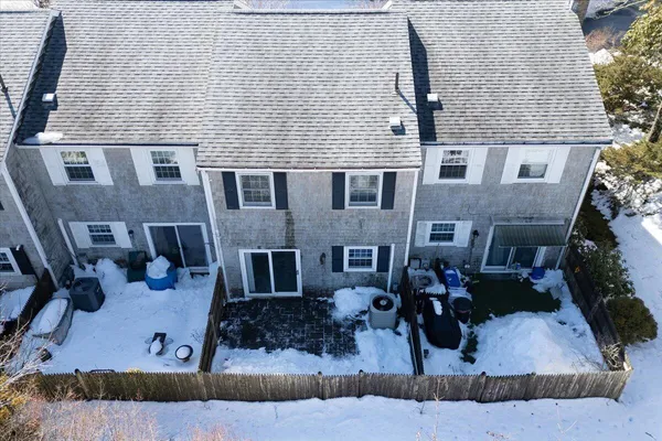 $399,900 | 8 Captain Cook Lane, Unit 8, Centerville, MA 02632