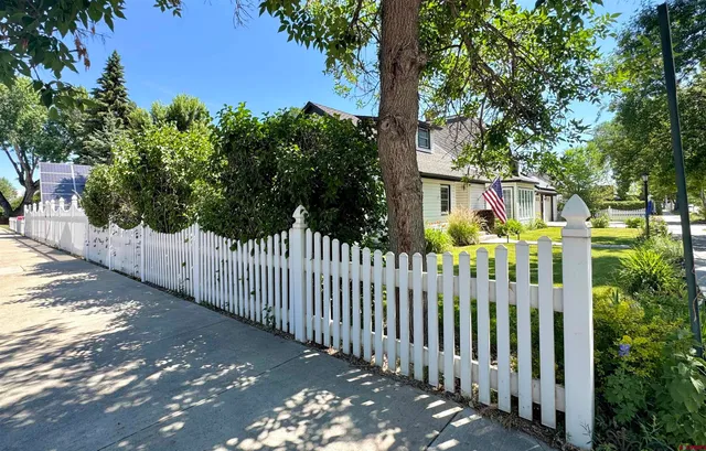 a house view with a garden
