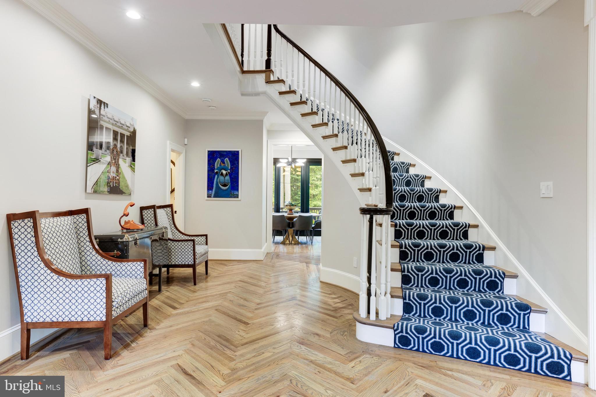 4802 Kemble Place Northwest Washington, DC 20007 - Photo 4 of 30