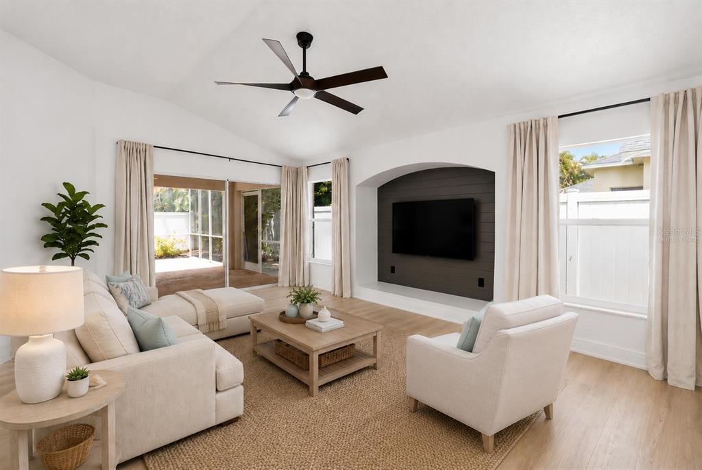 6226 Blueflower Court Lakewood Ranch, FL 34202 - Photo 5 of 81