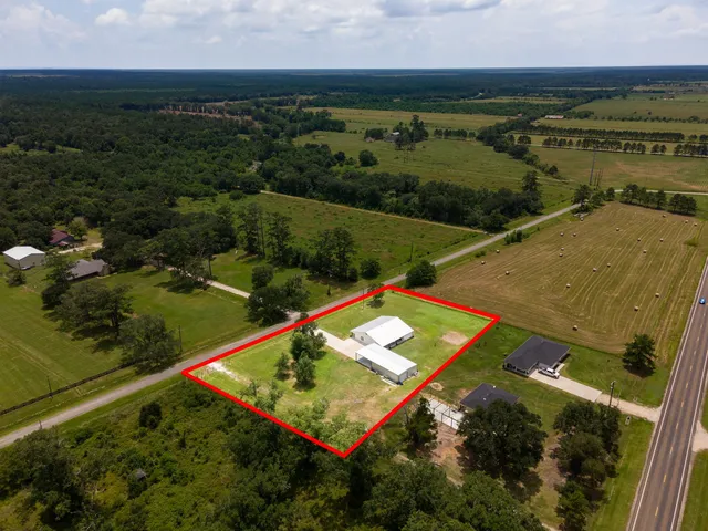 $424,999 | 203 Woodard, Devers, TX 77538