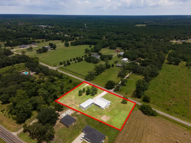 $424,999 | 203 Woodard, Devers, TX 77538