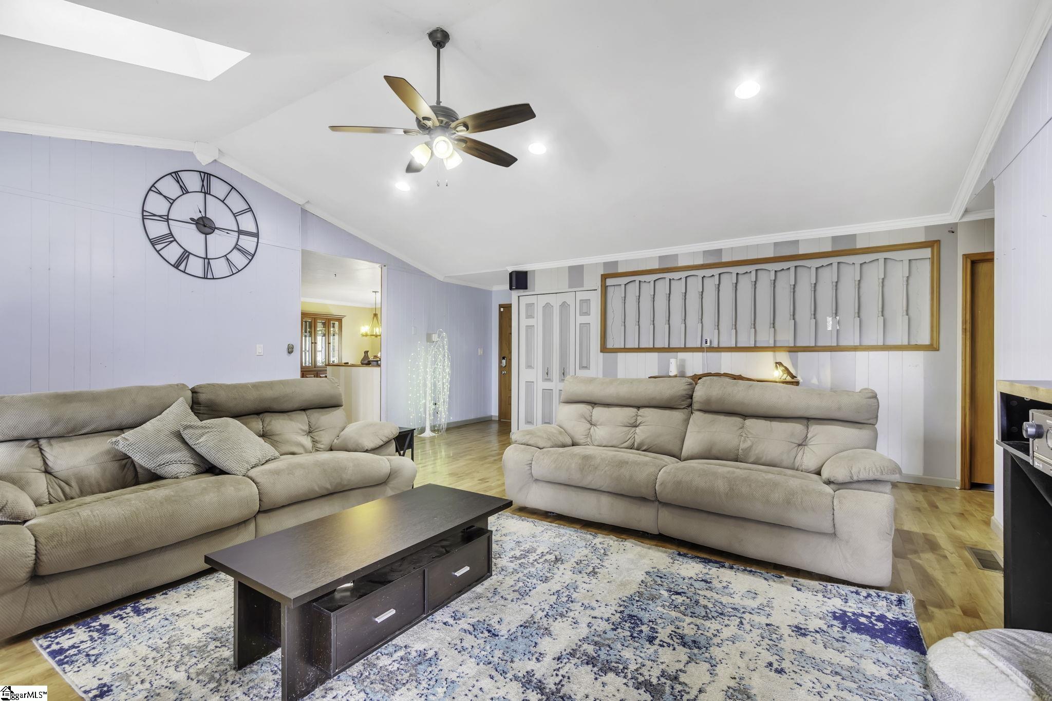 129 South Forty Road Piedmont, SC 29673 - Photo 5 of 31 Gallery Image 5